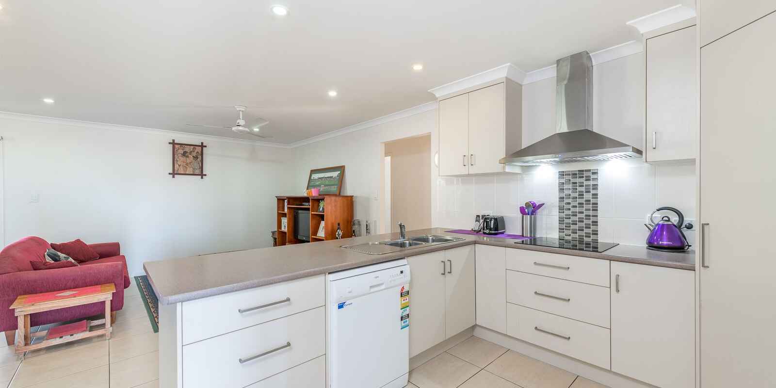 24 Voss Court Millbank