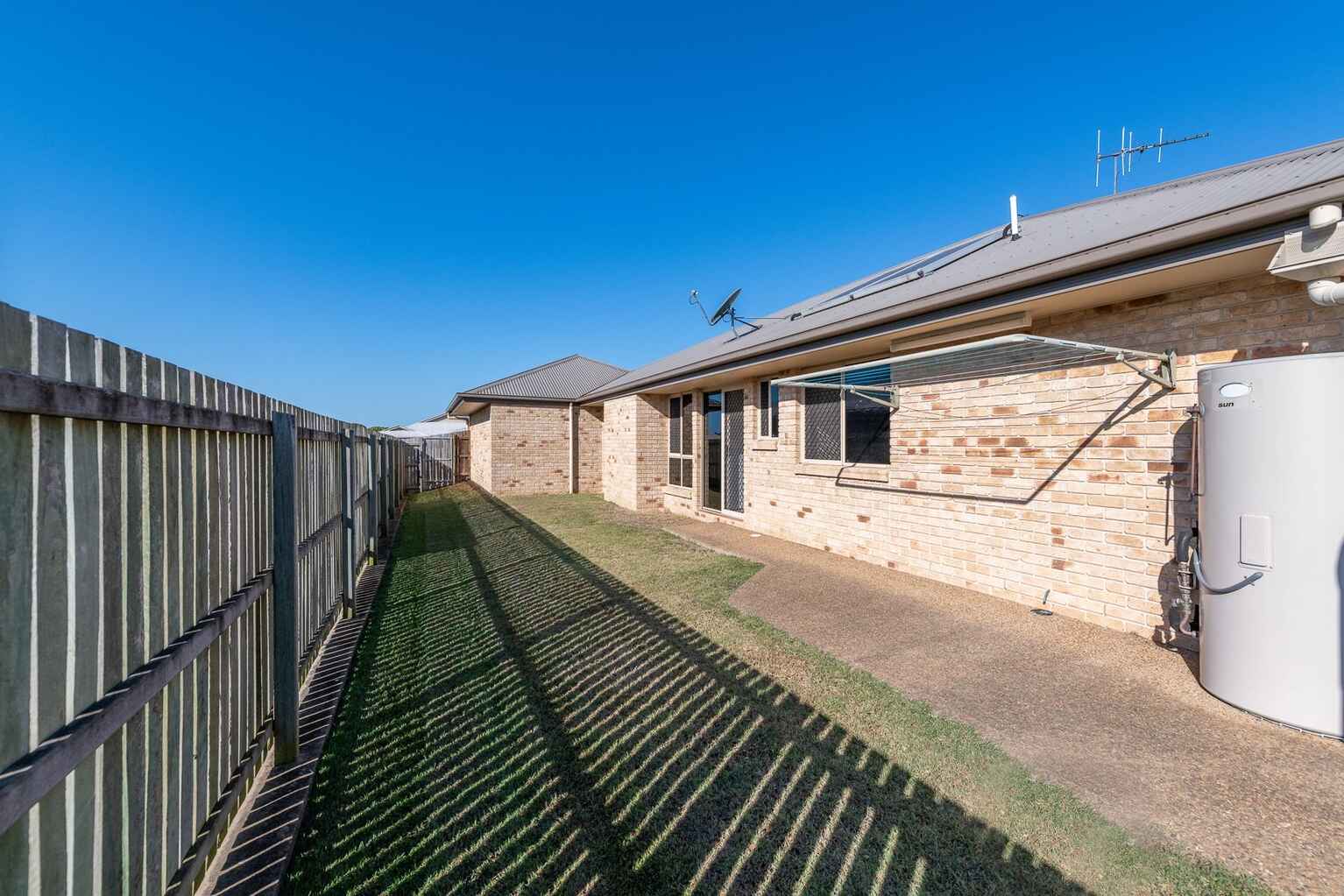 24 Voss Court Millbank 24 Voss Court Millbank