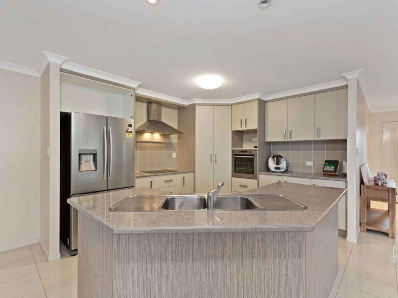 32 Greathead Road Ashfield