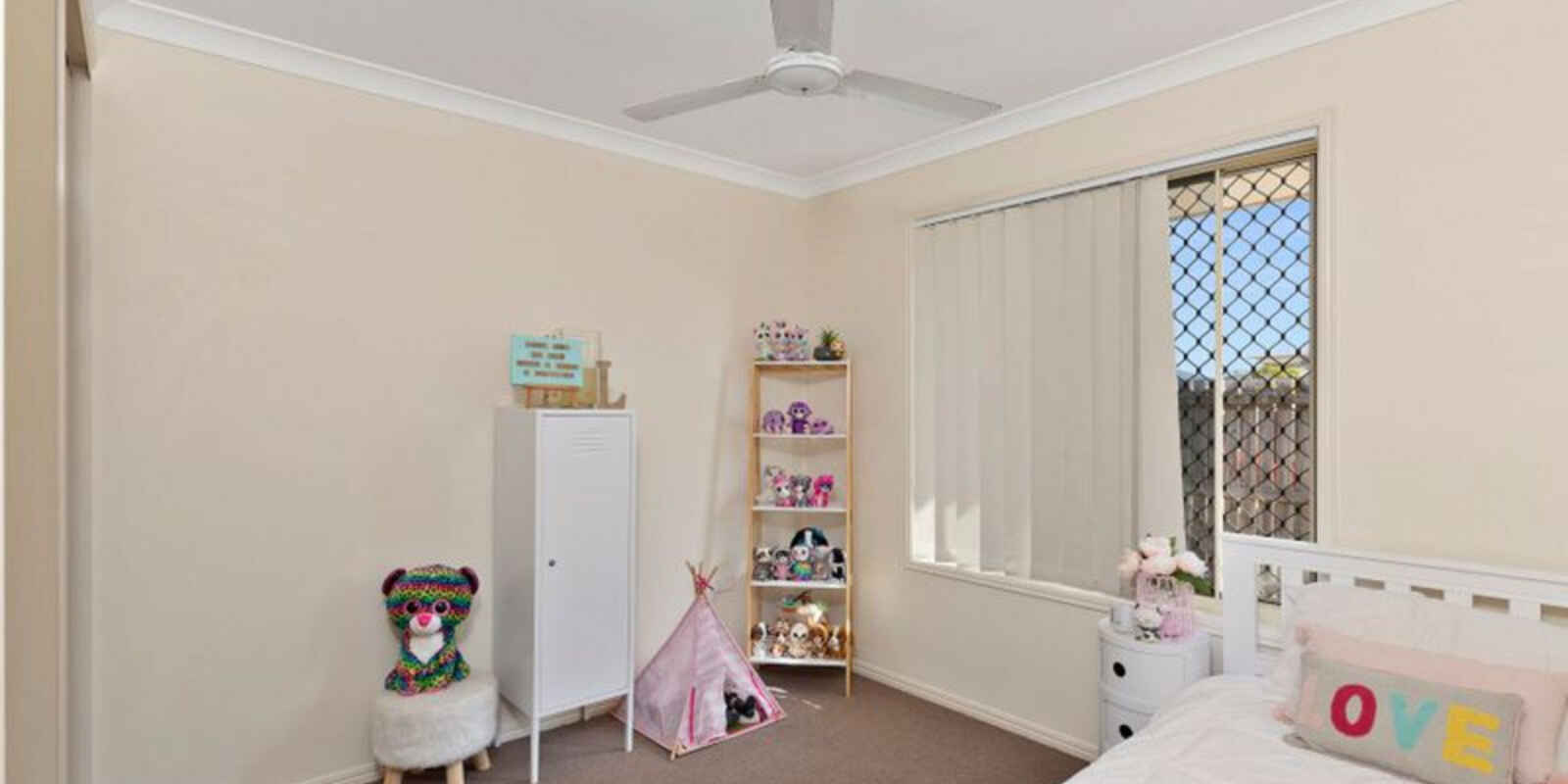 32 Greathead Road Ashfield