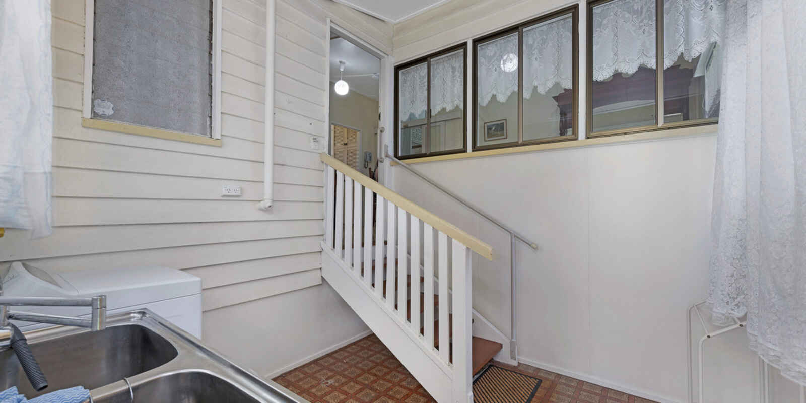 144 George Street Bundaberg West 144 George Street Bundaberg West