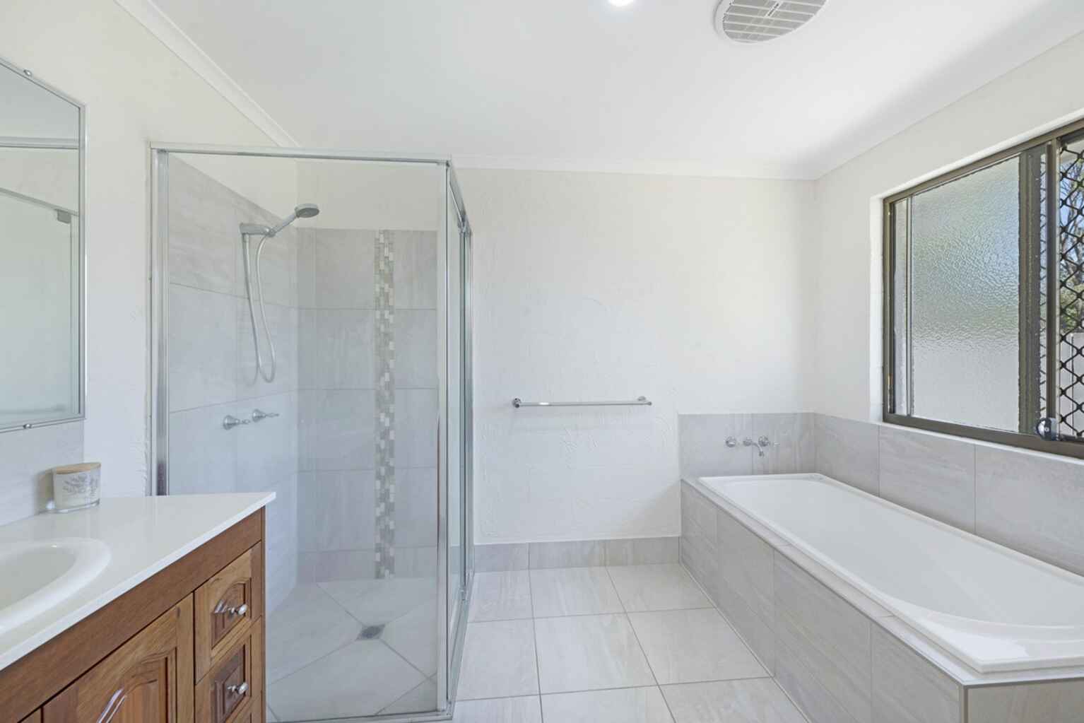 1176 Rosedale Road Moorland