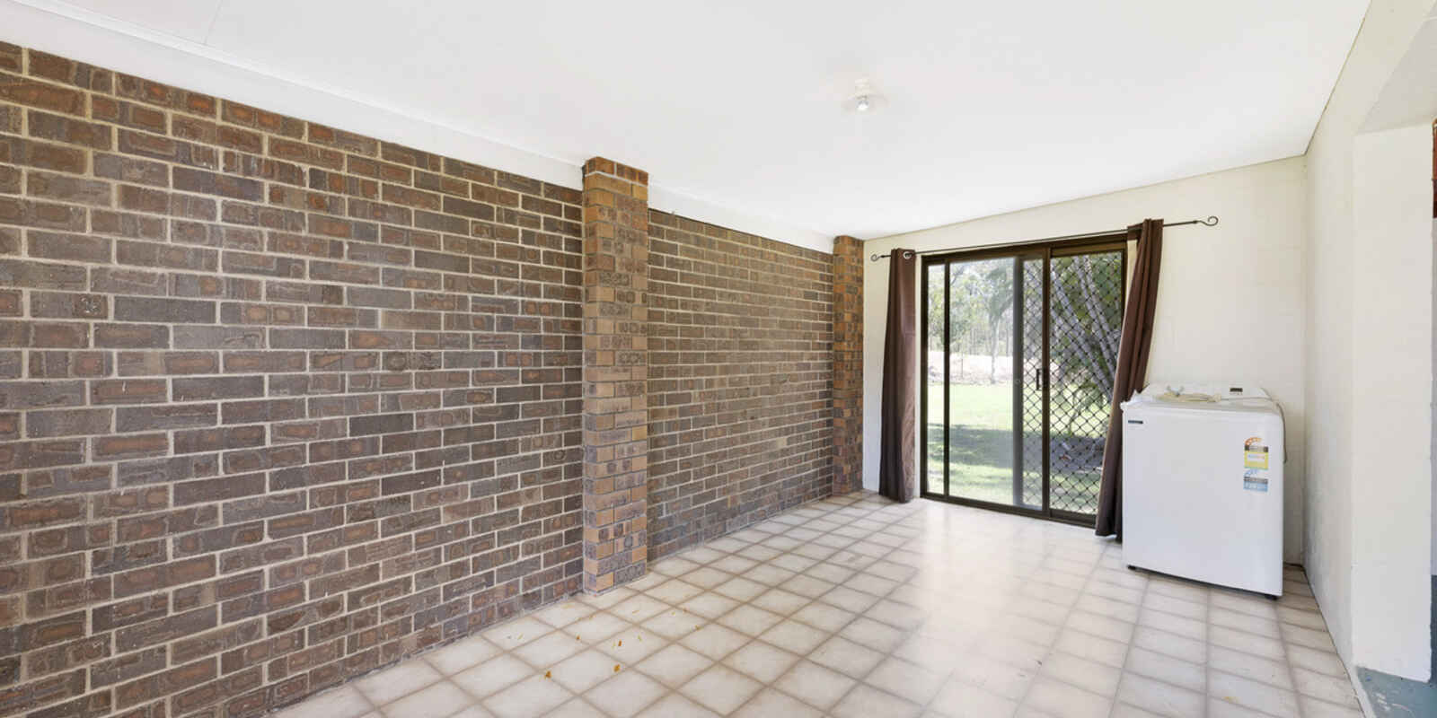 1176 Rosedale Road Moorland 1176 Rosedale Road Moorland