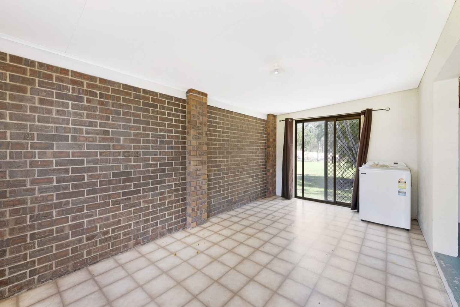 1176 Rosedale Road Moorland