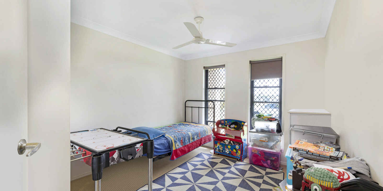 16 Sanctuary Drive Ashfield