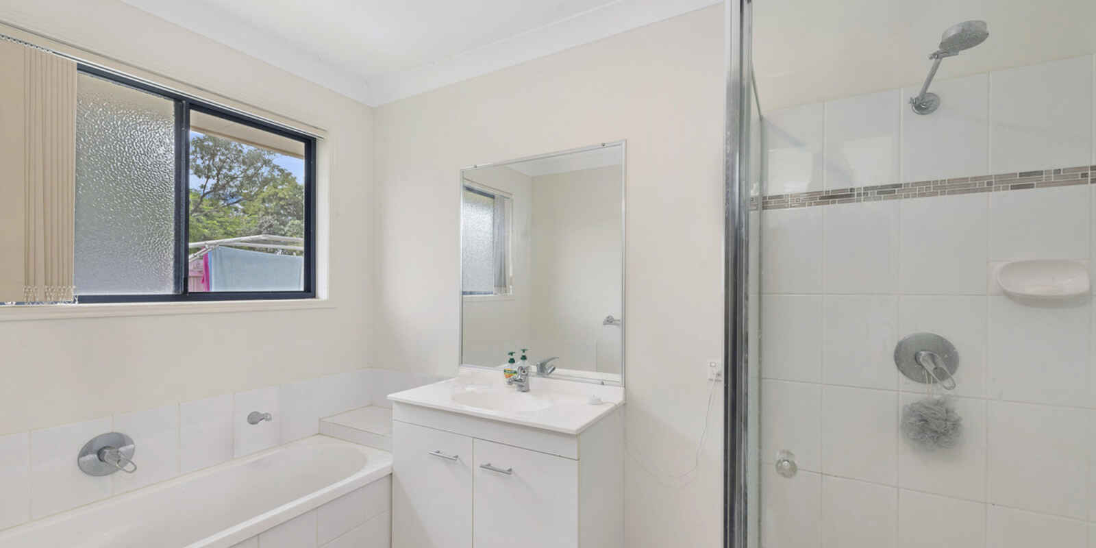 16 Sanctuary Drive Ashfield