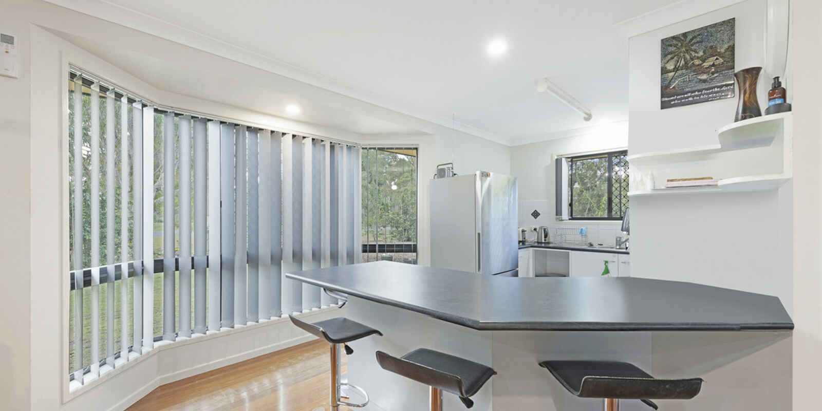 1 Ferny Dale Crescent Branyan