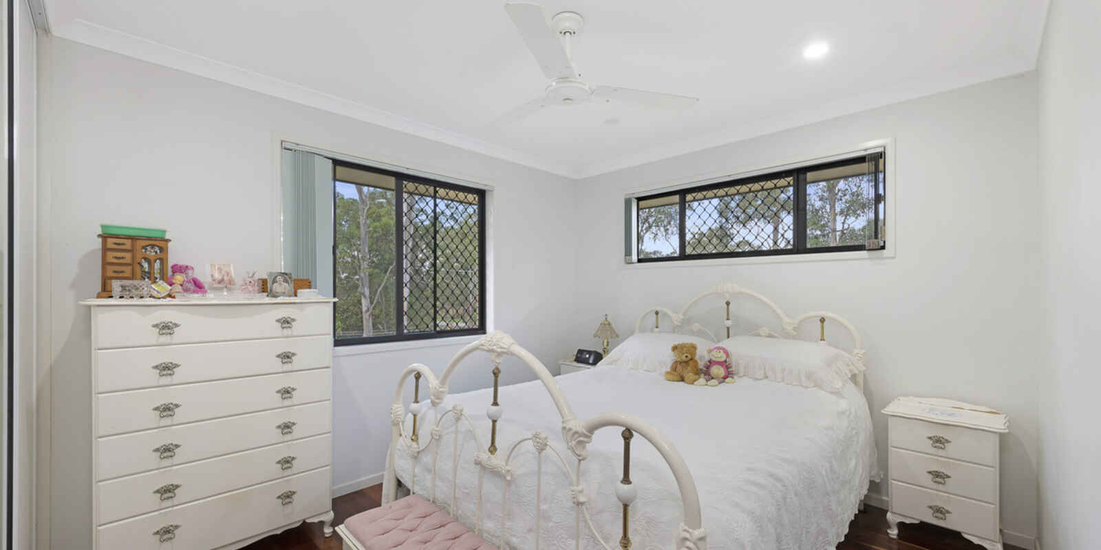1 Ferny Dale Crescent Branyan