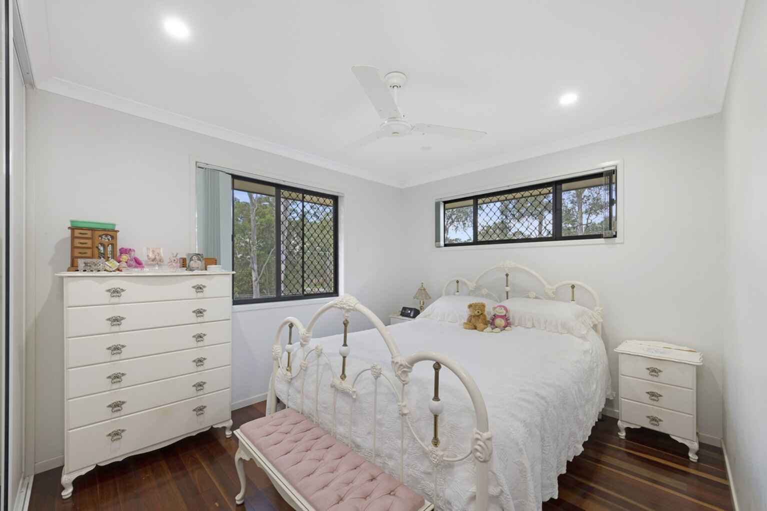 1 Ferny Dale Crescent Branyan