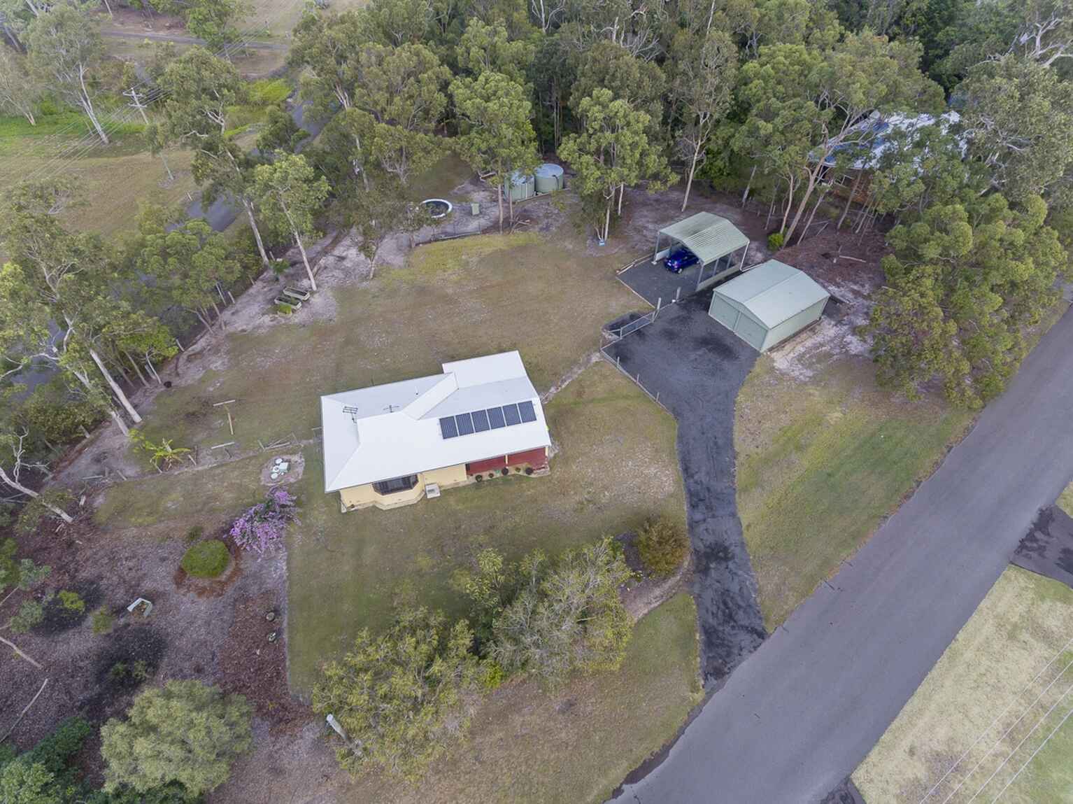 1 Ferny Dale Crescent Branyan