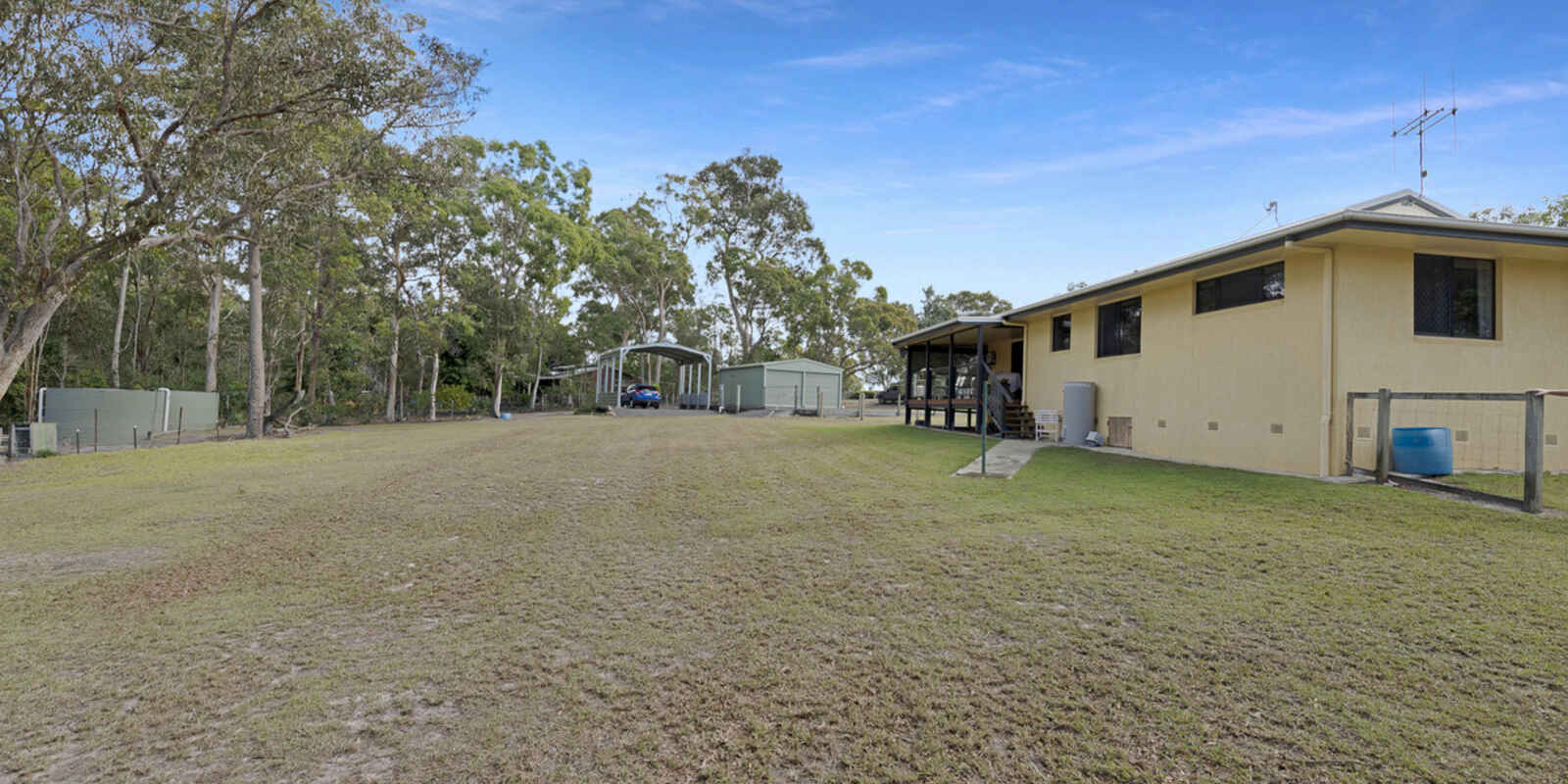 1 Ferny Dale Crescent Branyan