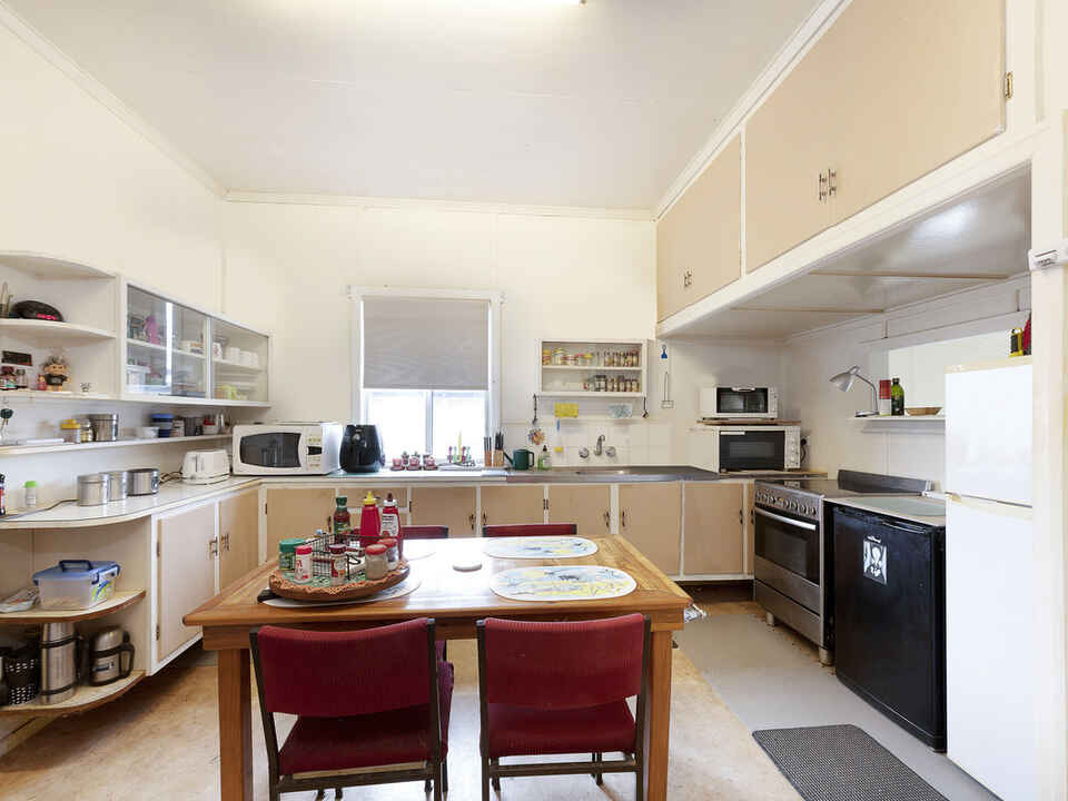 168 Walker Street Svensson Heights