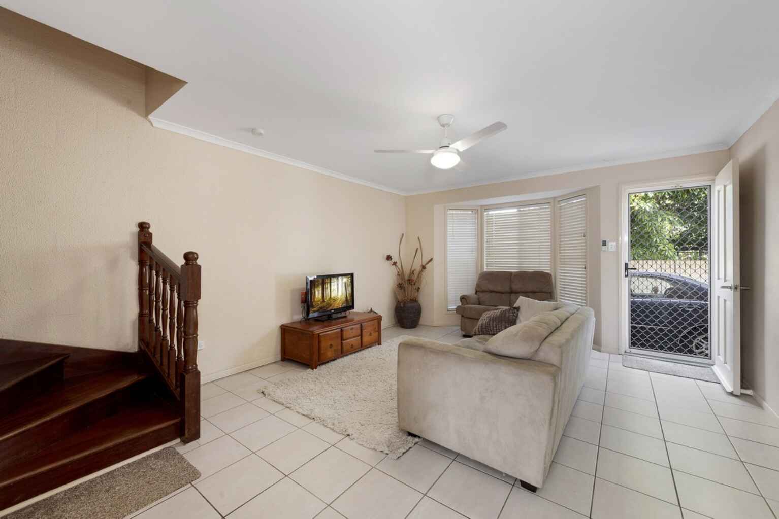 2/1 Normanby Square Bundaberg South