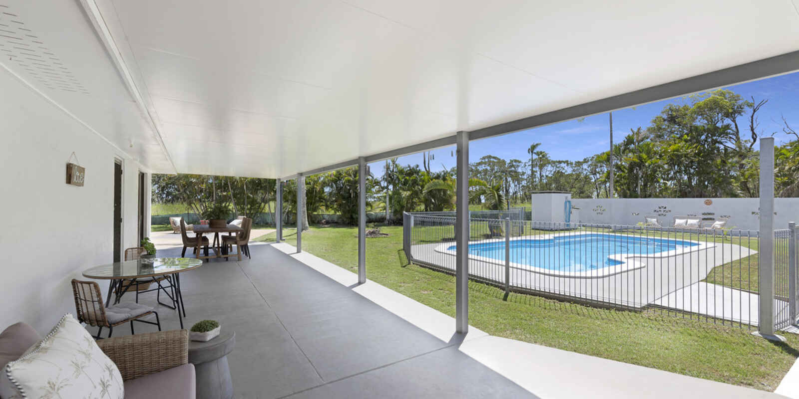 1176 Rosedale Road Moorland