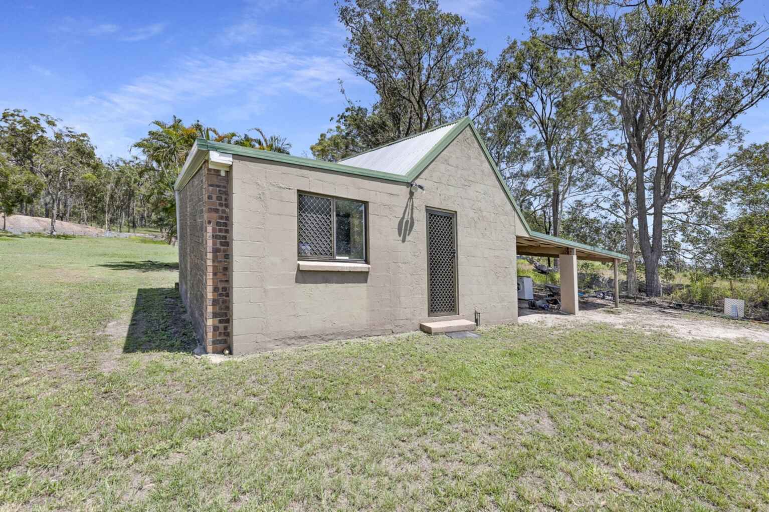 1176 Rosedale Road Moorland 1176 Rosedale Road Moorland