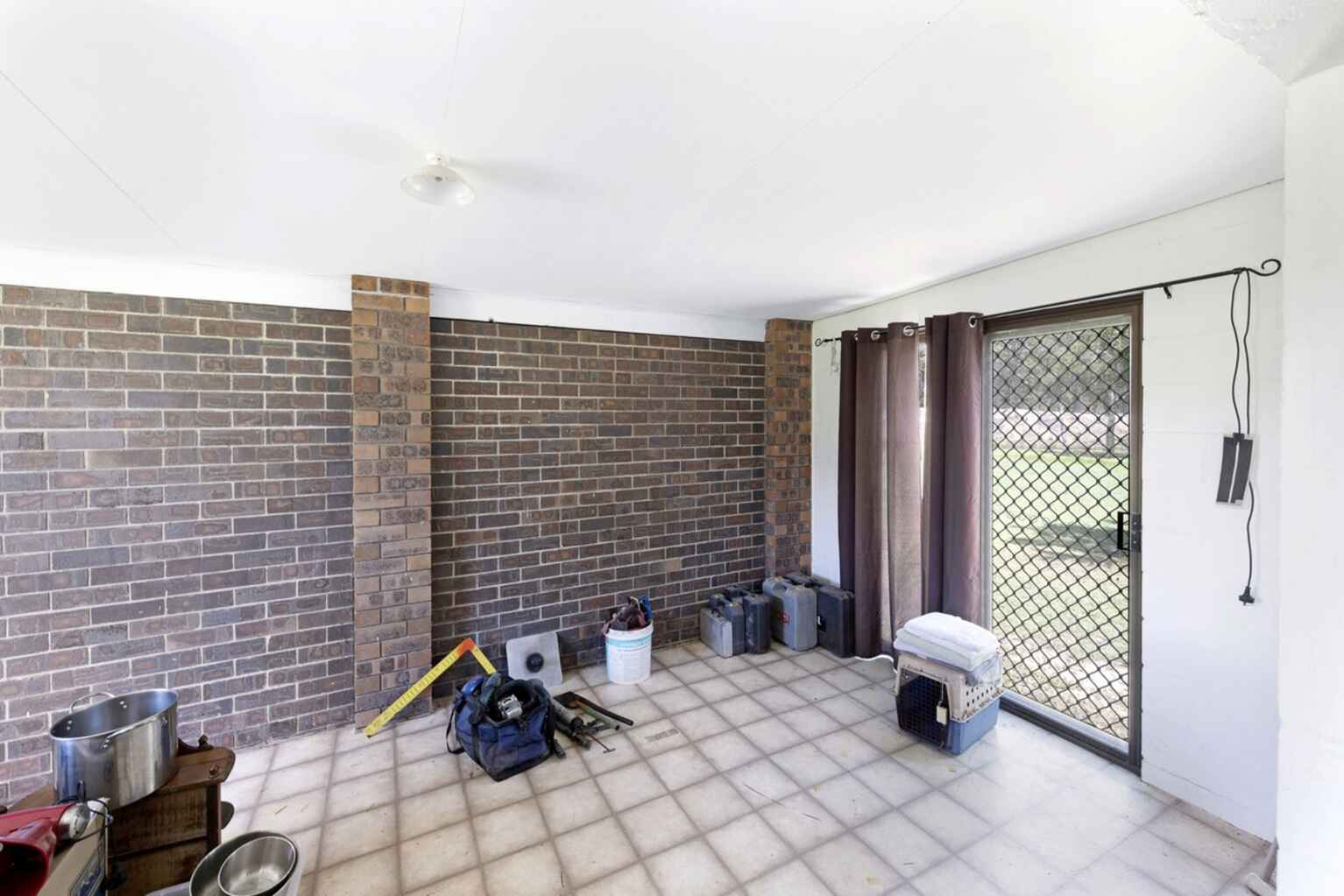 1176 Rosedale Road Moorland 1176 Rosedale Road Moorland