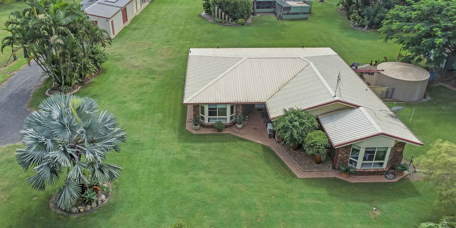 298 Ten Mile Road Sharon 298 Ten Mile Road Sharon