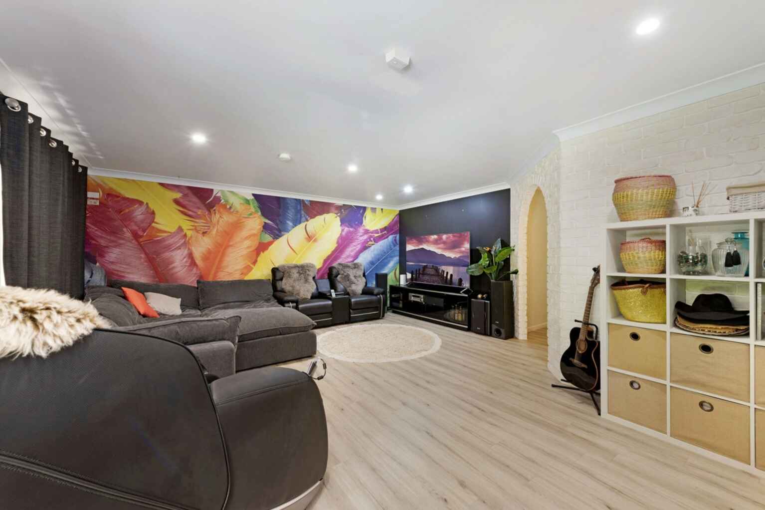 298 Ten Mile Road Sharon