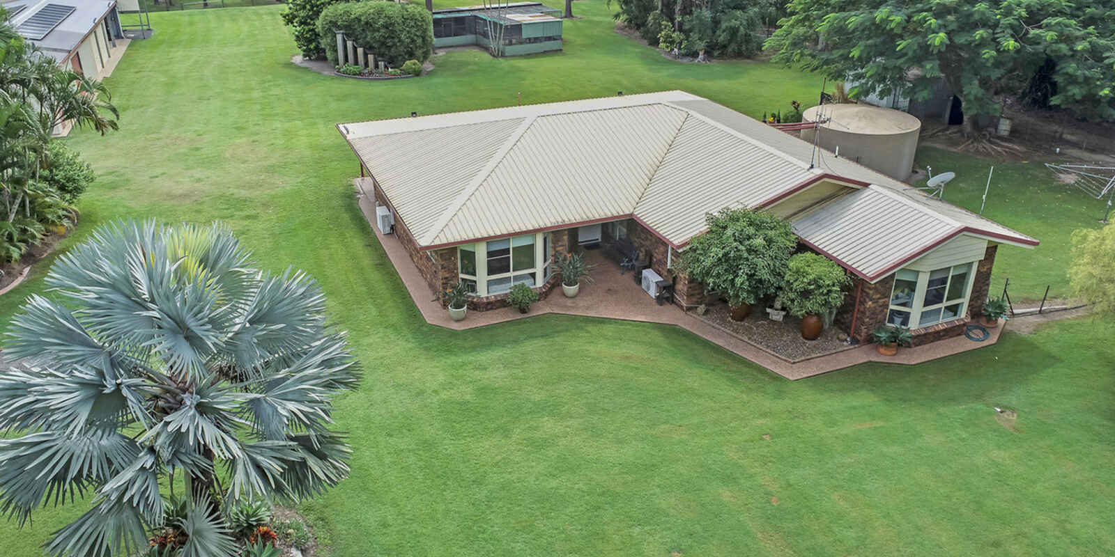 298 Ten Mile Road Sharon 298 Ten Mile Road Sharon