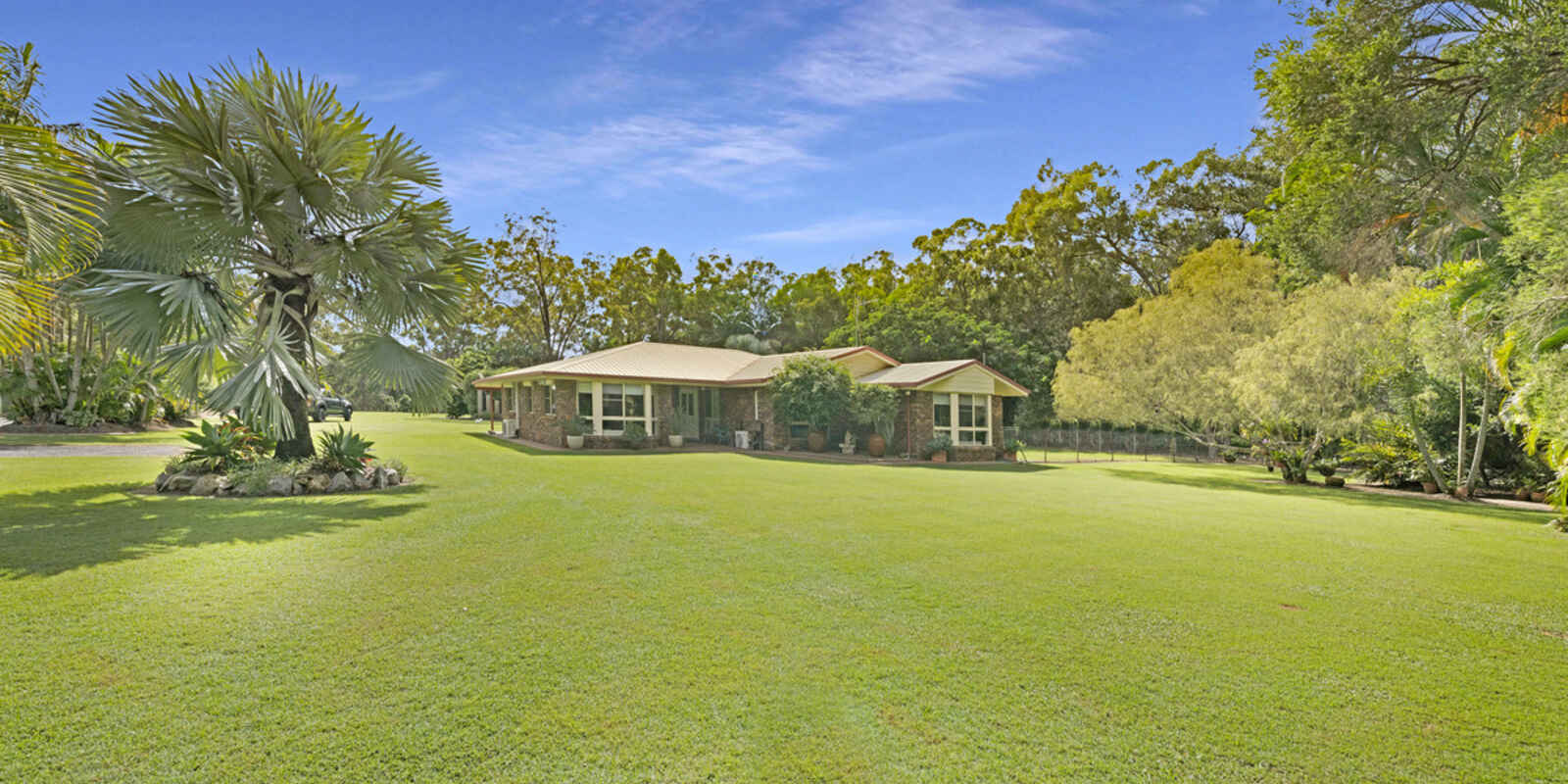 298 Ten Mile Road Sharon 298 Ten Mile Road Sharon