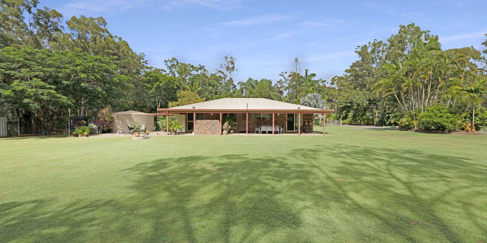 298 Ten Mile Road Sharon 298 Ten Mile Road Sharon