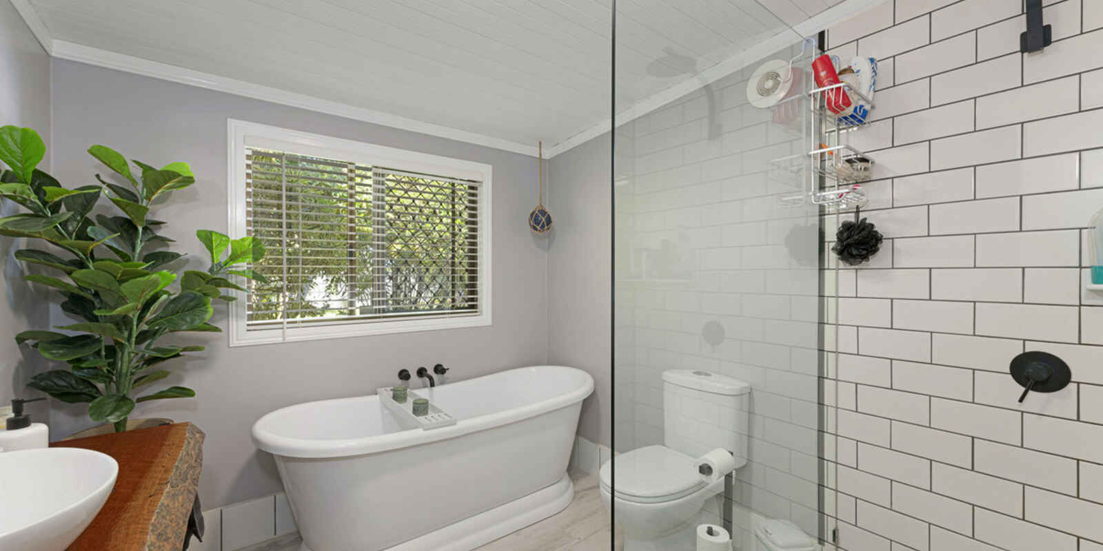 33 Gunsynd Grove Branyan 33 Gunsynd Grove Branyan