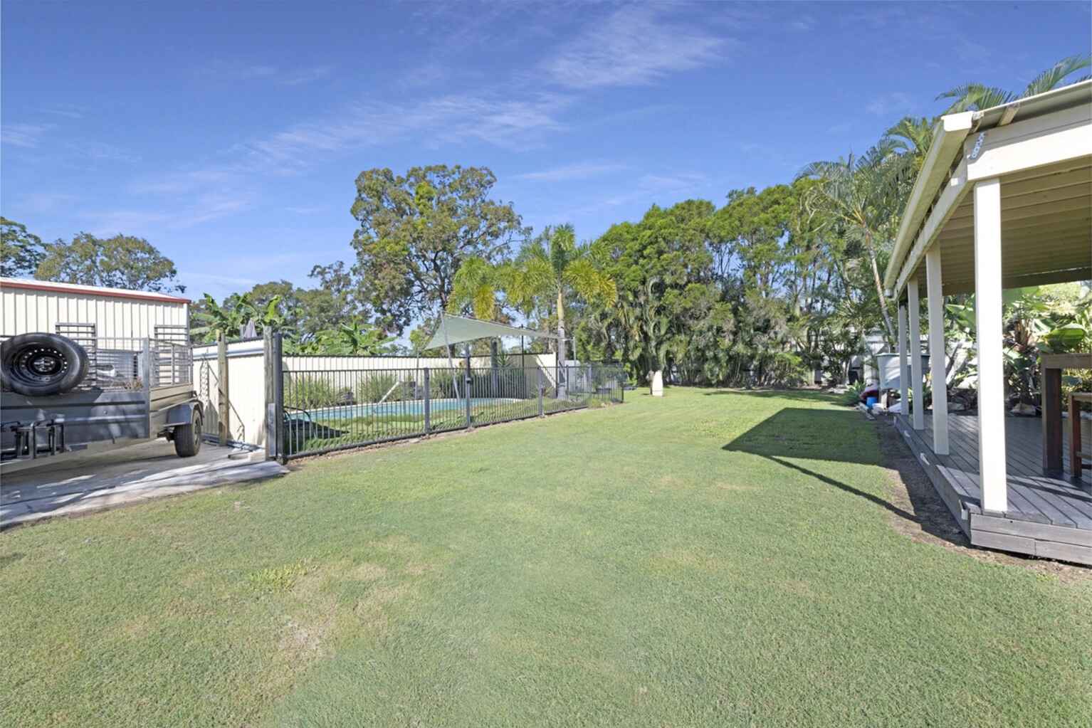 33 Gunsynd Grove Branyan