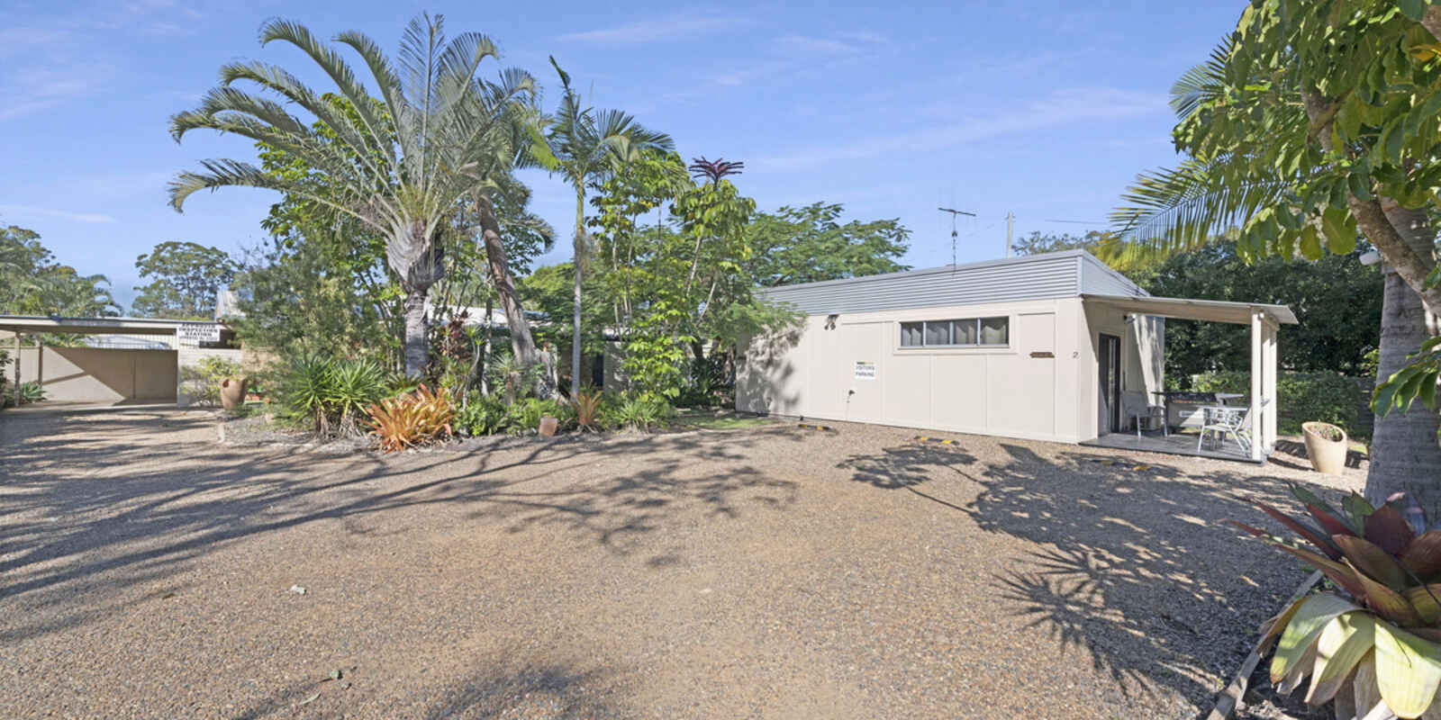 33 Gunsynd Grove Branyan 33 Gunsynd Grove Branyan