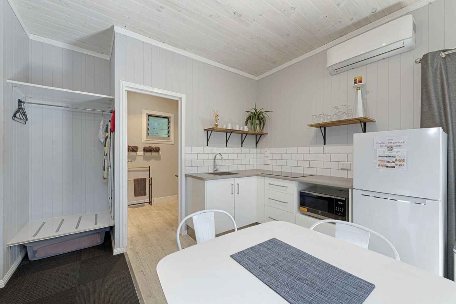 33 Gunsynd Grove Branyan