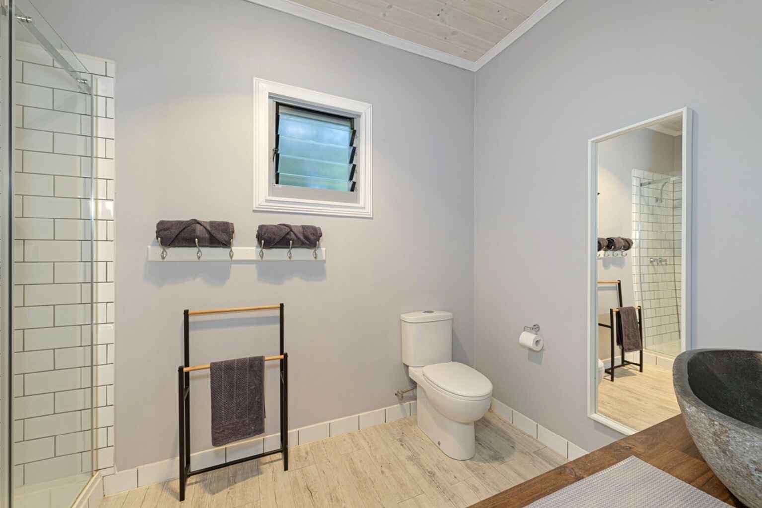 33 Gunsynd Grove Branyan