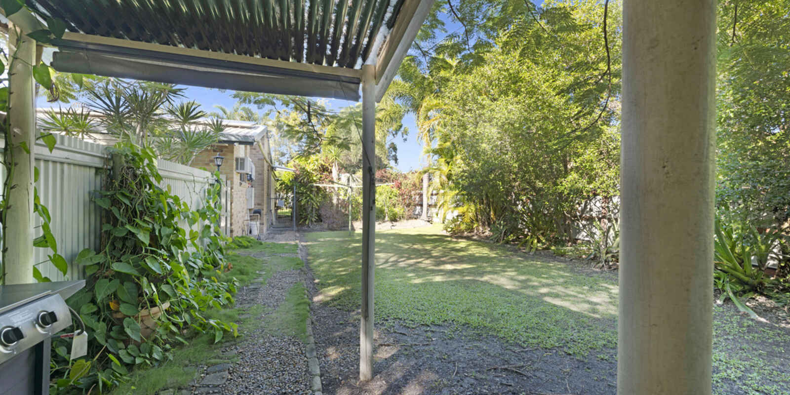 33 Gunsynd Grove Branyan 33 Gunsynd Grove Branyan