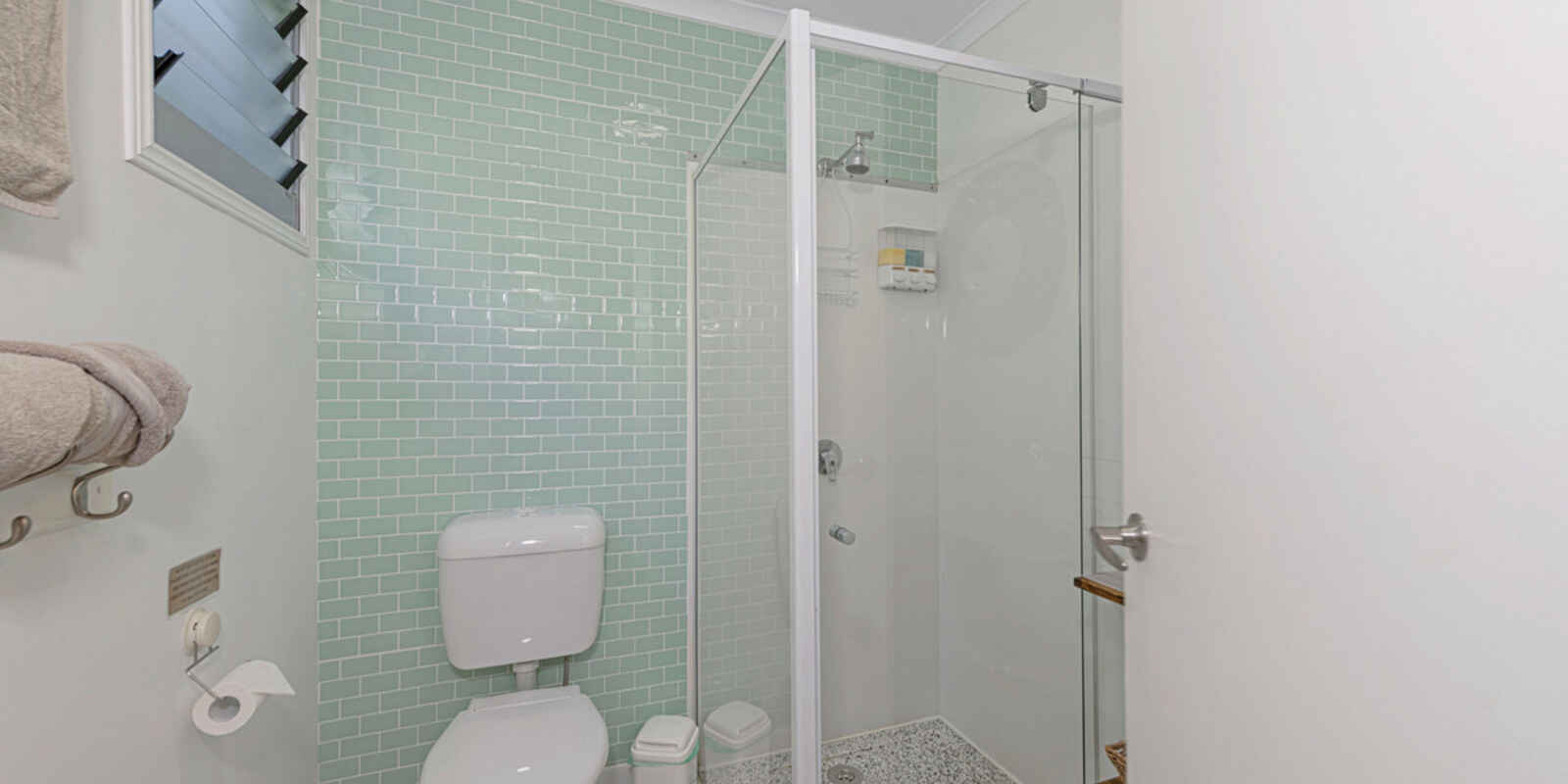 33 Gunsynd Grove Branyan 33 Gunsynd Grove Branyan