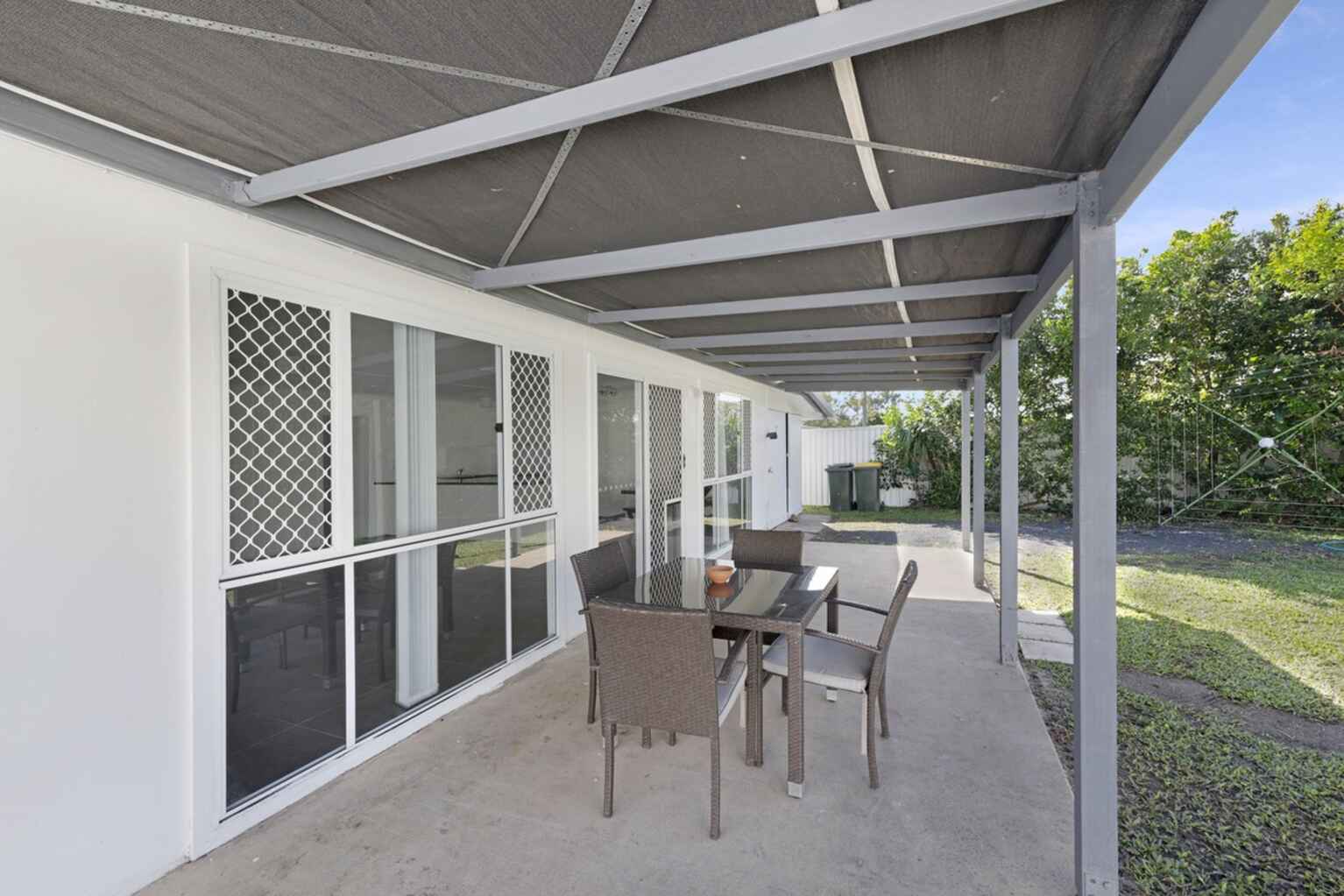 43 McIntosh Avenue Elliott Heads