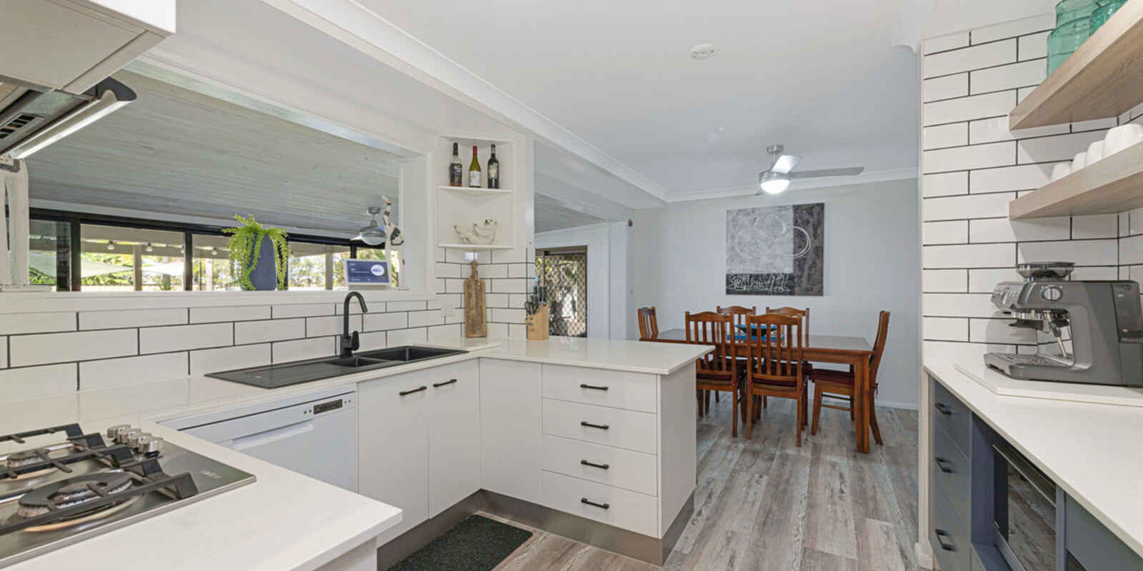 33 Gunsynd Grove Branyan 33 Gunsynd Grove Branyan