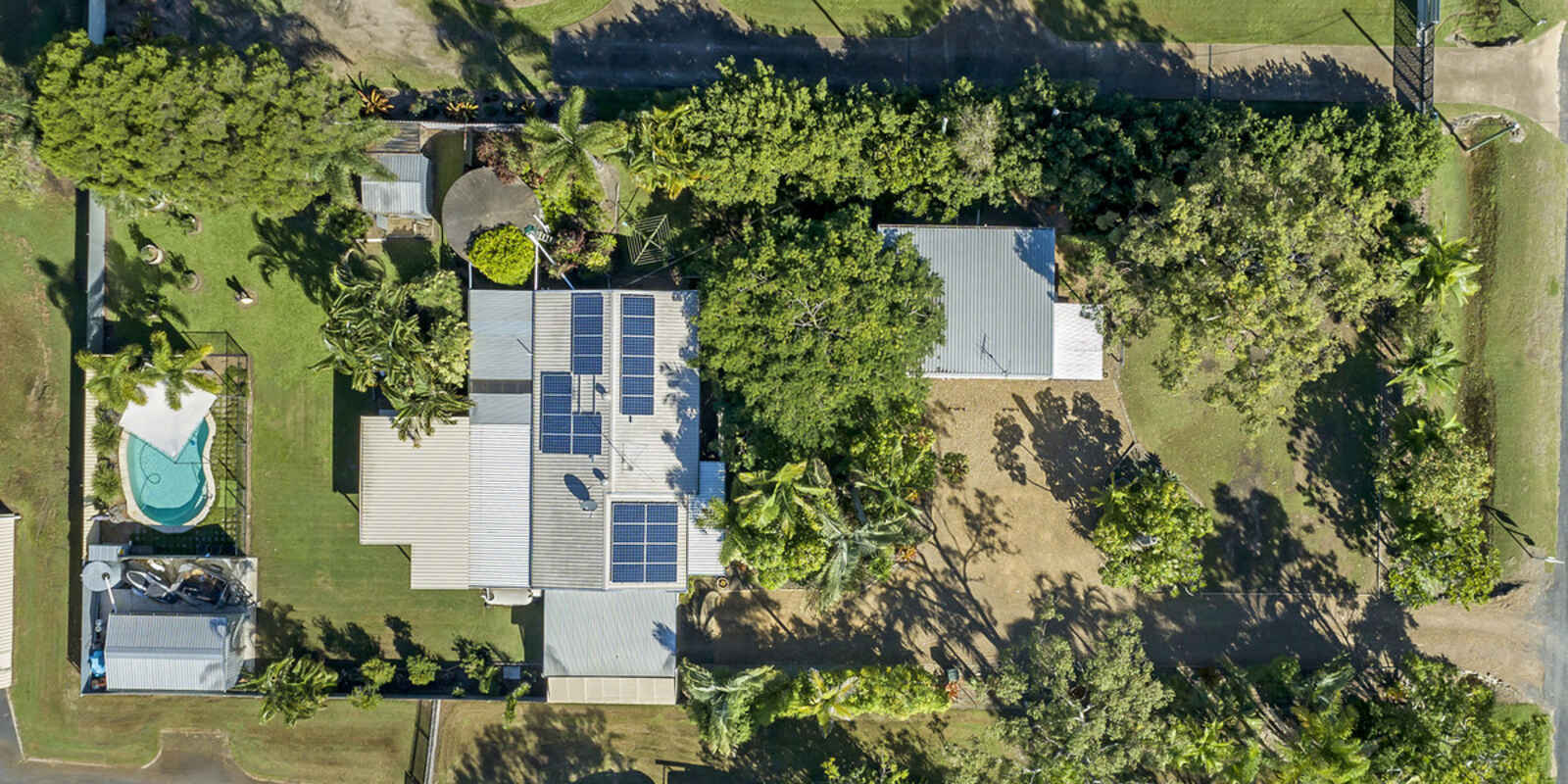 33 Gunsynd Grove Branyan 33 Gunsynd Grove Branyan