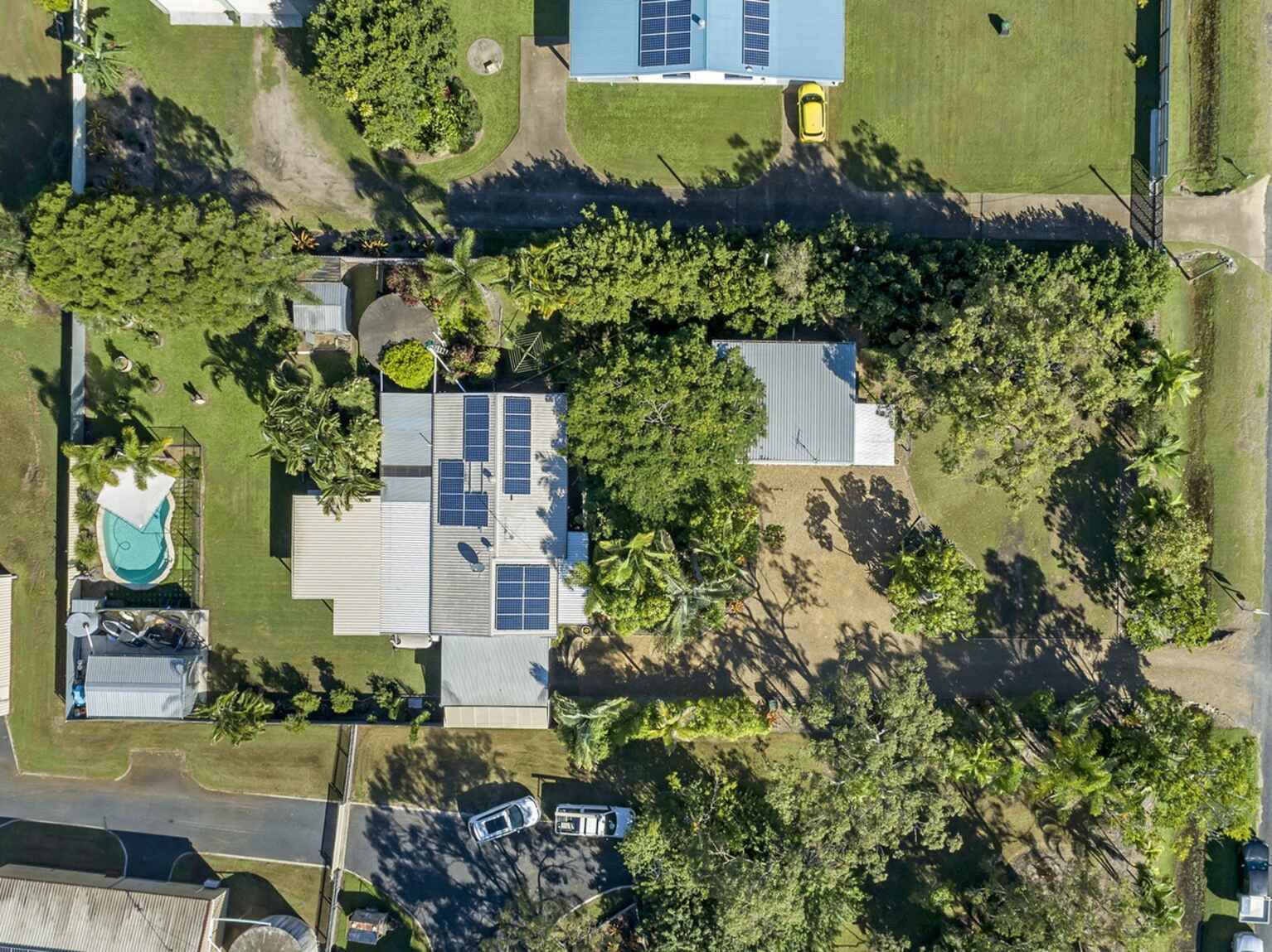 33 Gunsynd Grove Branyan