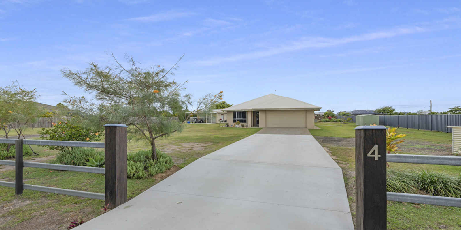 4 Carnarvon Court Branyan 4 Carnarvon Court Branyan