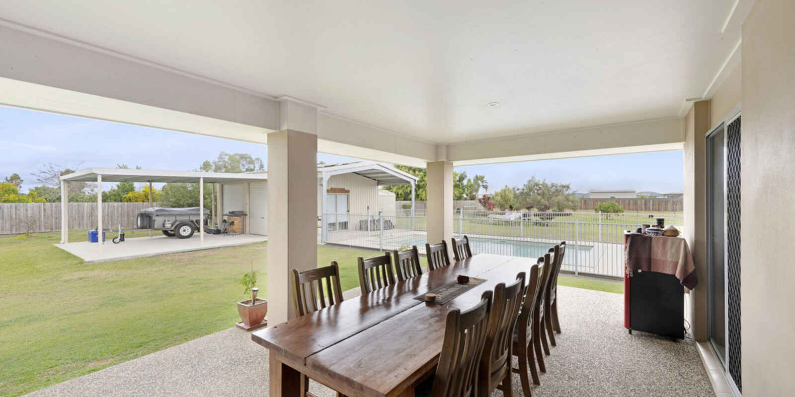 4 Carnarvon Court Branyan 4 Carnarvon Court Branyan