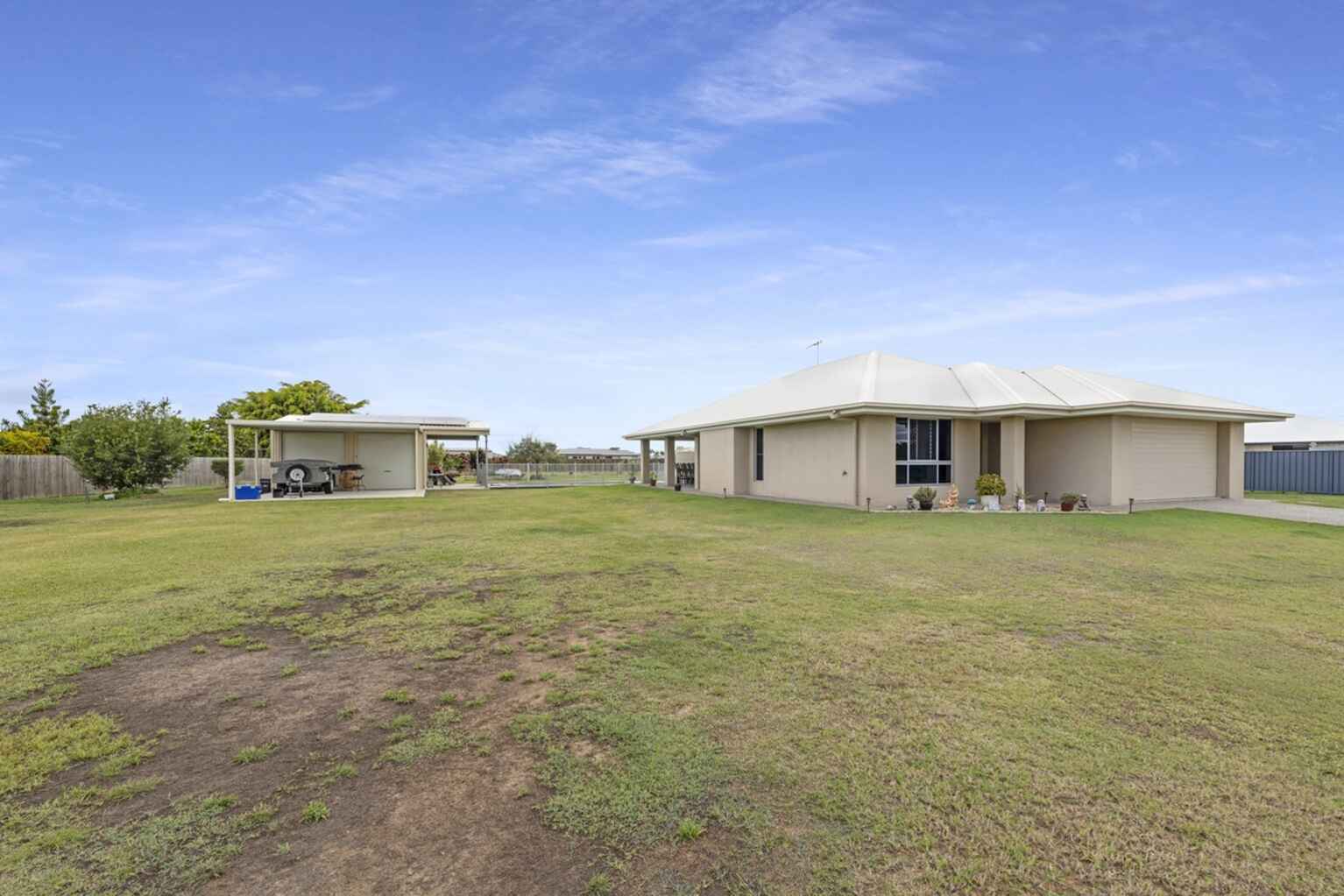 4 Carnarvon Court Branyan 4 Carnarvon Court Branyan