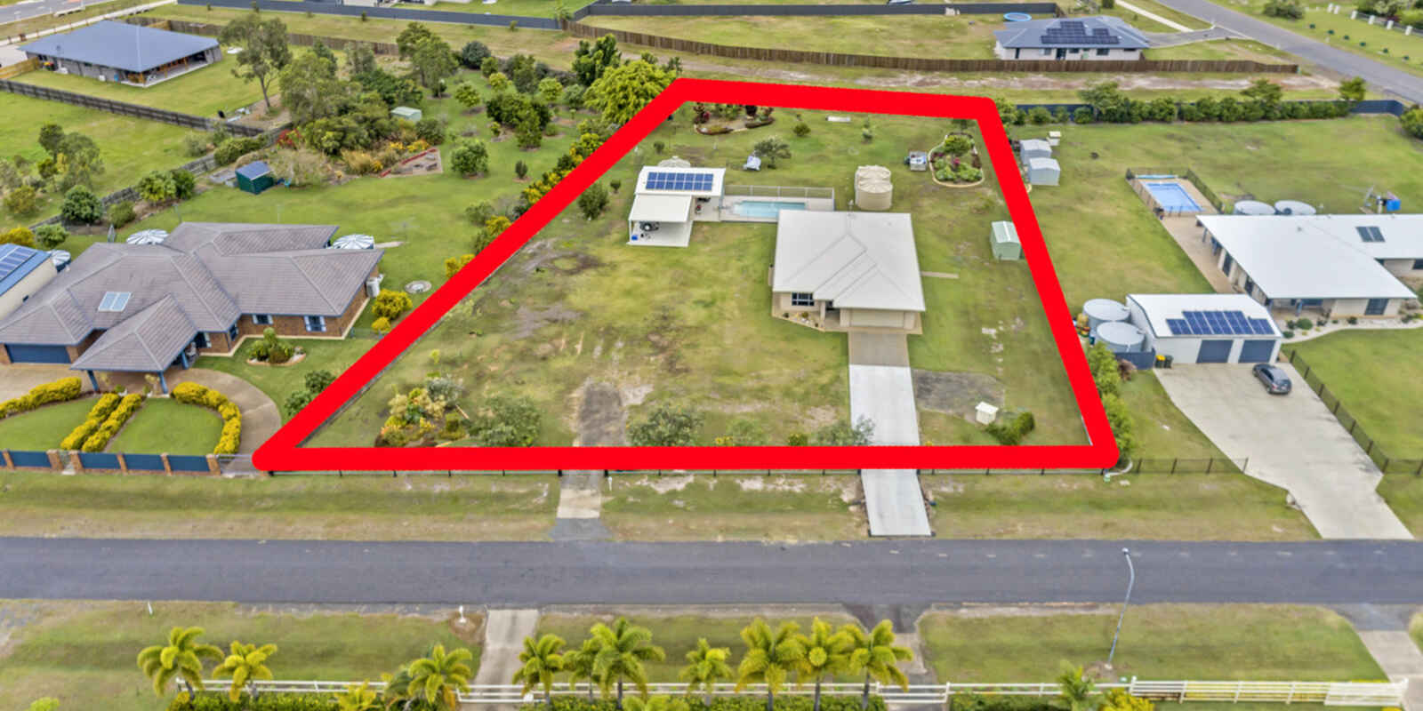 4 Carnarvon Court Branyan 4 Carnarvon Court Branyan