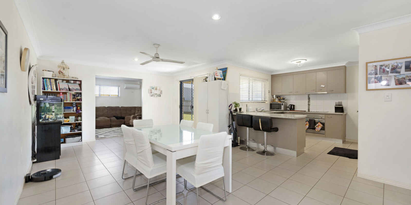 54 The Strand West Thabeban