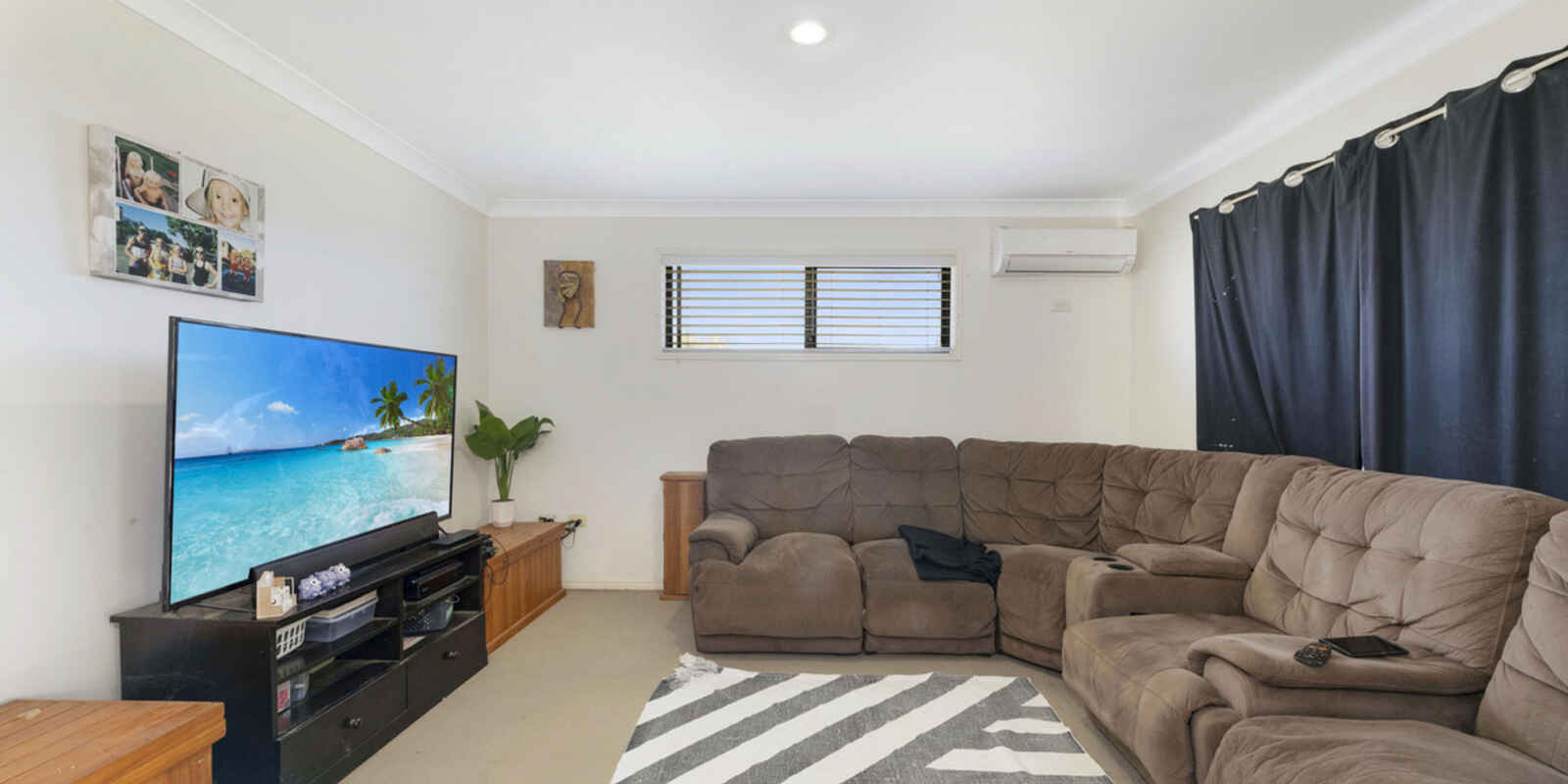 54 The Strand West Thabeban