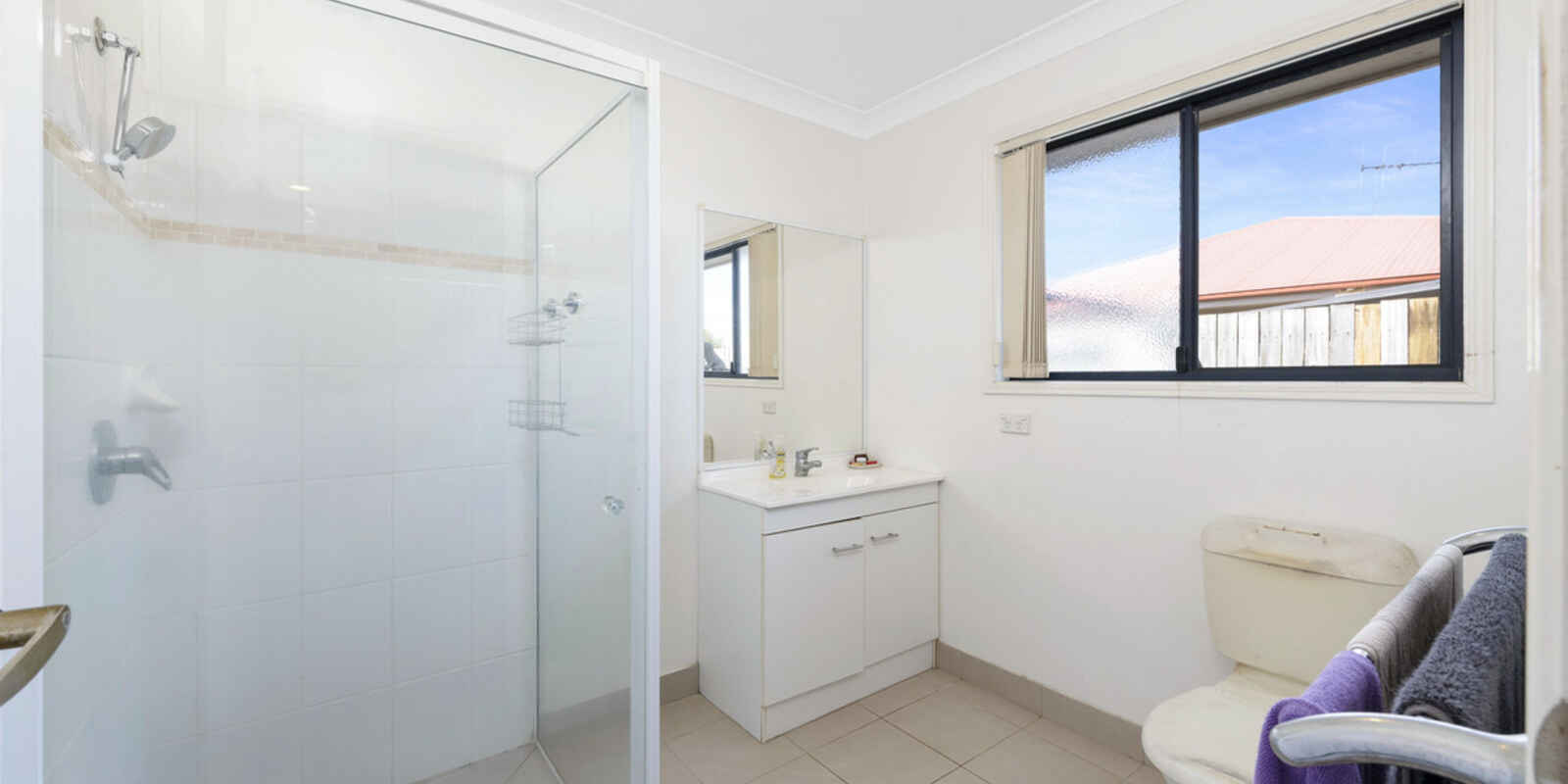 54 The Strand West Thabeban