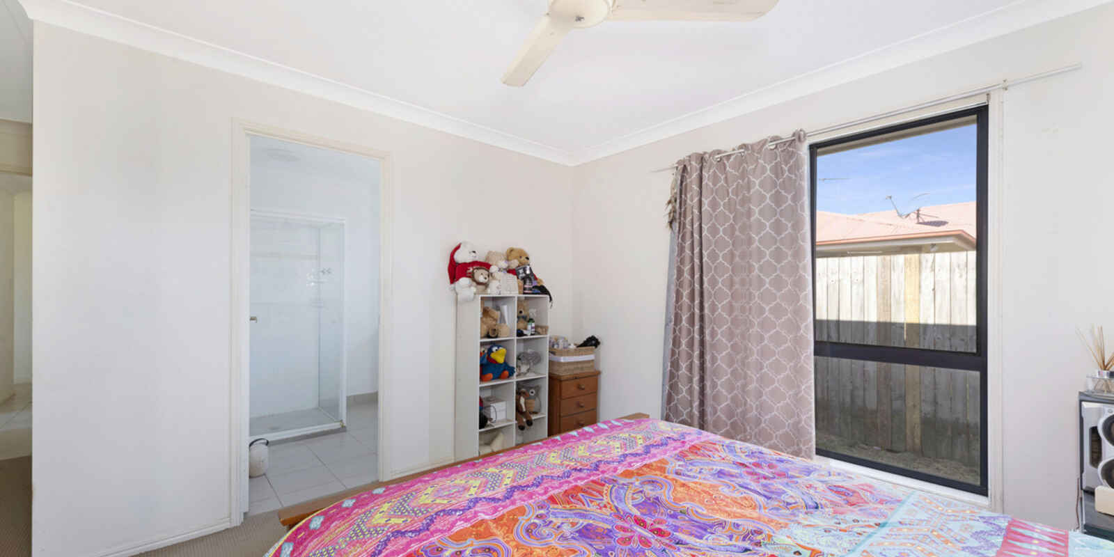 54 The Strand West Thabeban