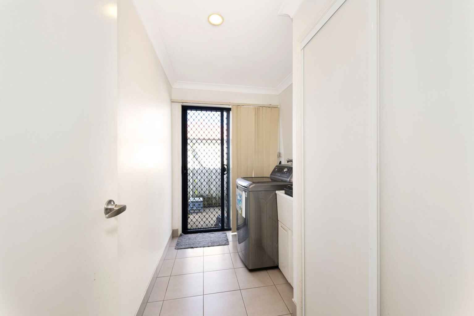 54 The Strand West Thabeban 54 The Strand West Thabeban