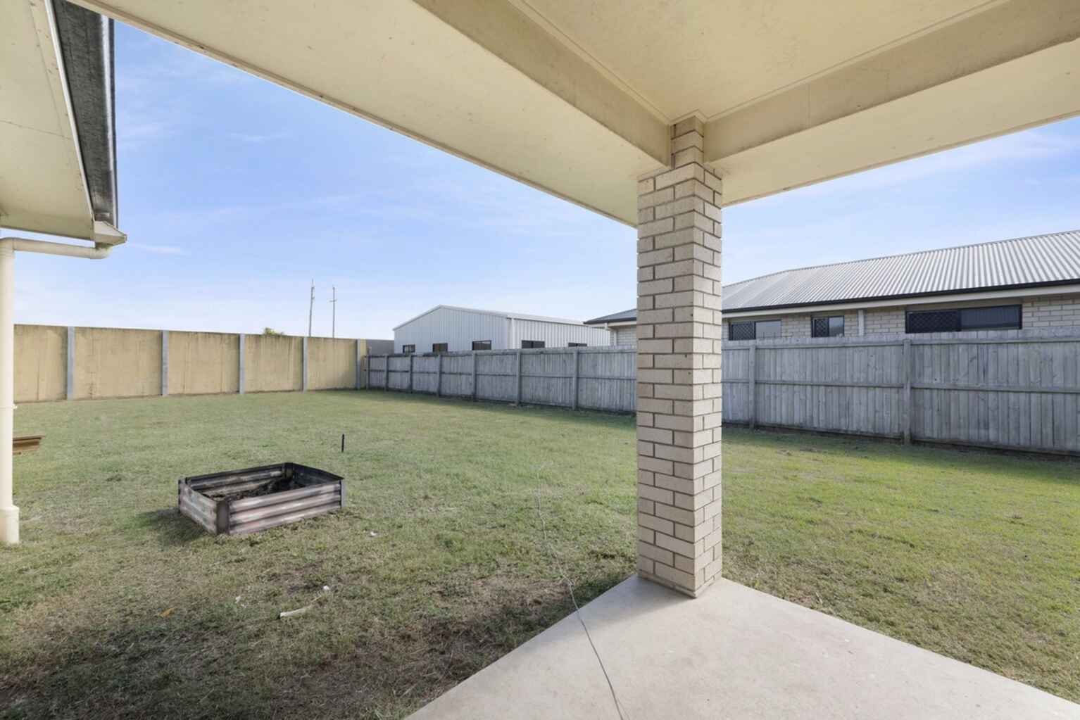 54 The Strand West Thabeban 54 The Strand West Thabeban