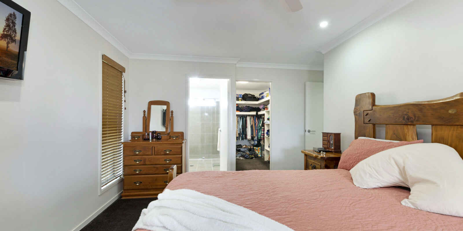 4 Carnarvon Court Branyan 4 Carnarvon Court Branyan