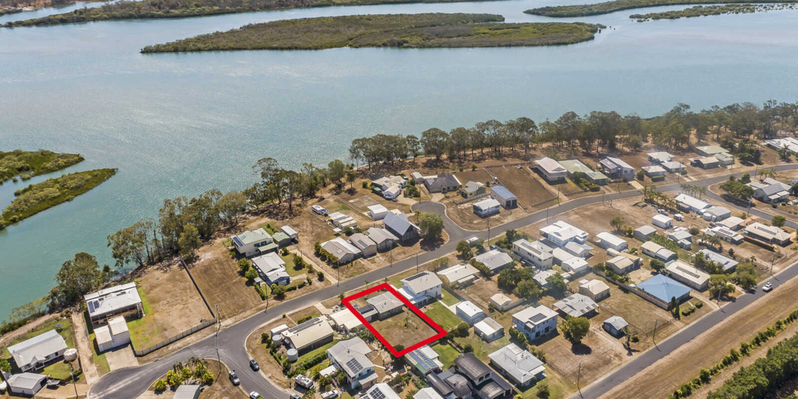 8 Island View Drive Winfield