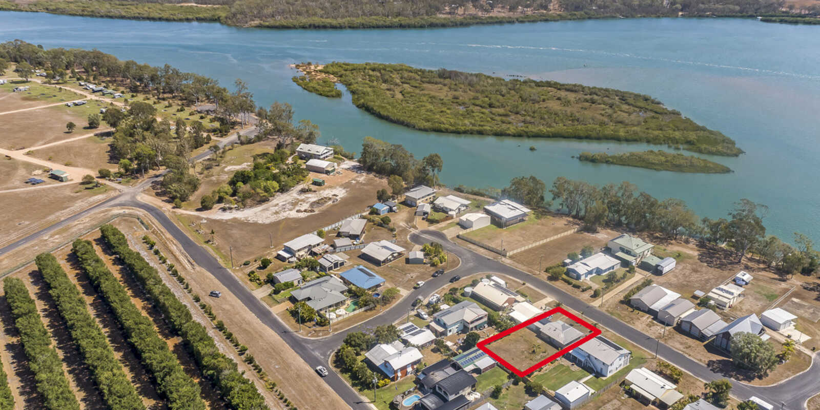 8 Island View Drive Winfield