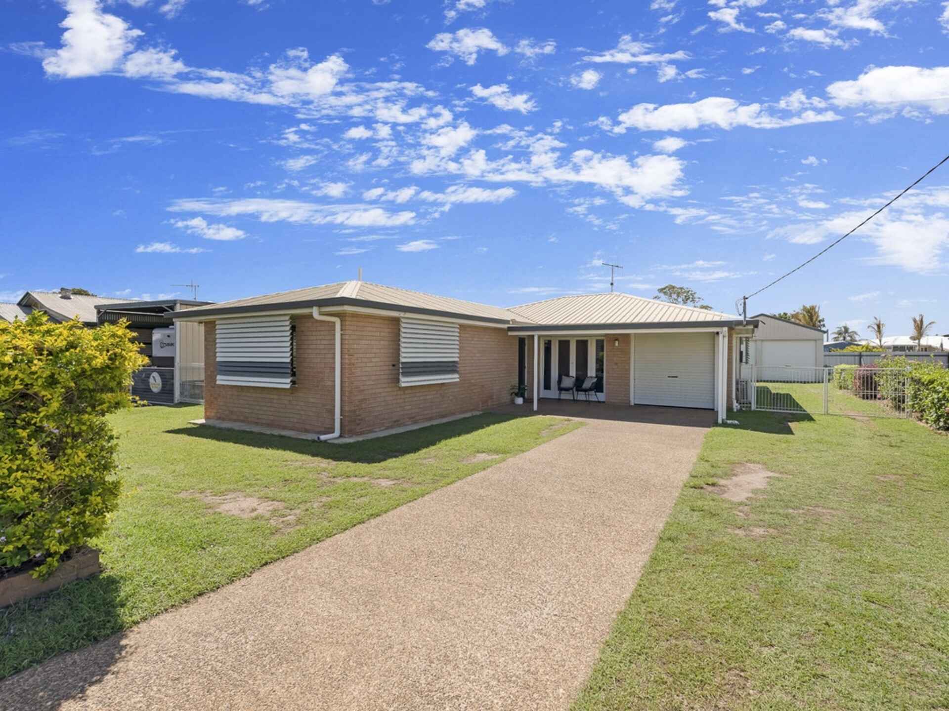 House For Sale 100 Sims Road Kepnock